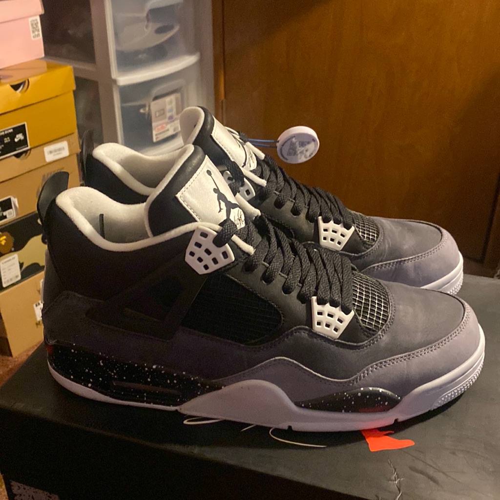Jordan 4